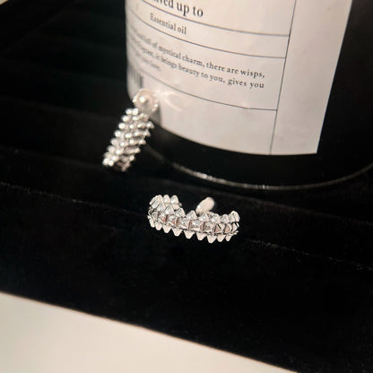 [Sophire Jewelry ]CLASH SMALL HOOP EARRINGS