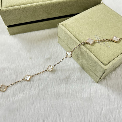 [Sophire Jewelry ]CLOVER 6 MOTIF WHITE MOP BRACELET