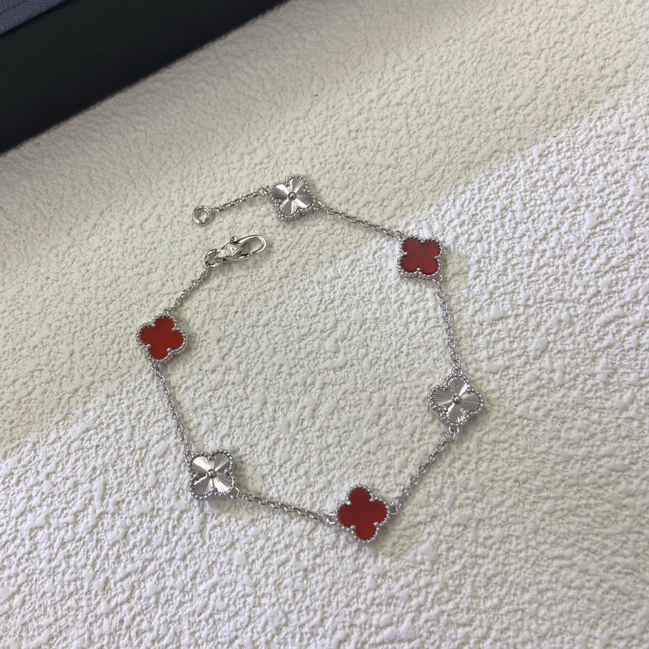 [Sophire Jewelry ]CLOVER 6 MOTIF RED AGATE LASER BRACELET