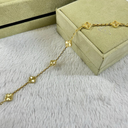 [Sophire Jewelry ]CLOVER 6 MOTIF DIAMOND BRACELET