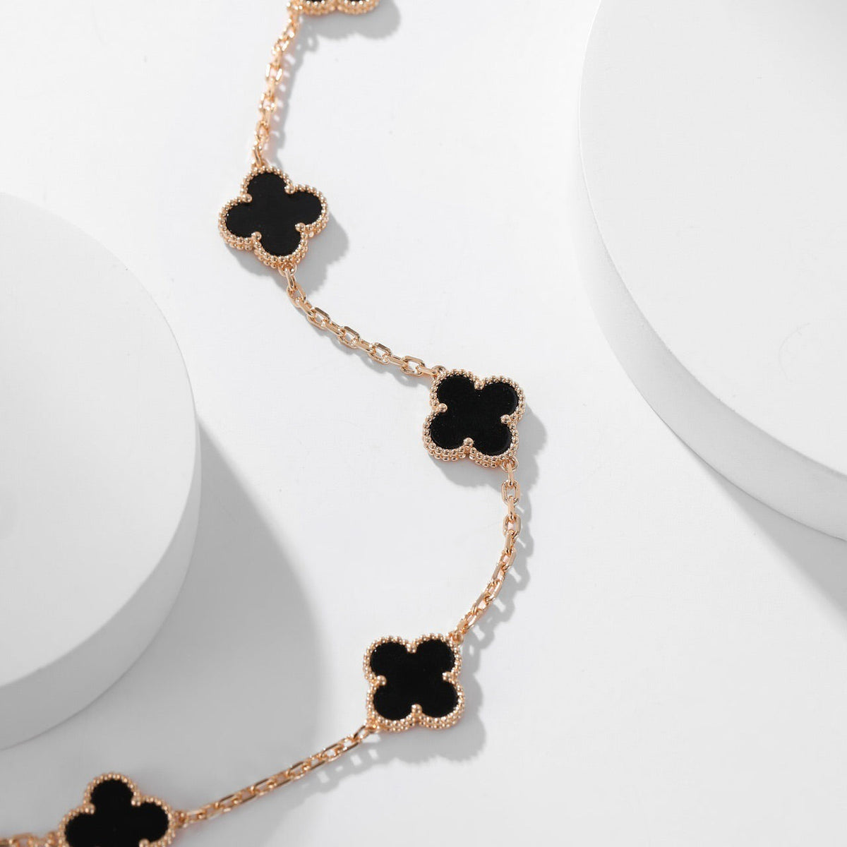 [Sophire Jewelry ]CLOVER 10 MOTIFS ONYX NECKLACE