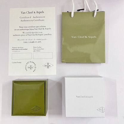 [Sophire Jewelry ]VA CLOVER BRACELET NECKLACE RING BOX GIFT BAG