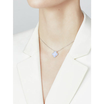 [Sophire Jewelry ]CLOVER 15MM BLUE CHALCEDONY NECKLACE SILVER