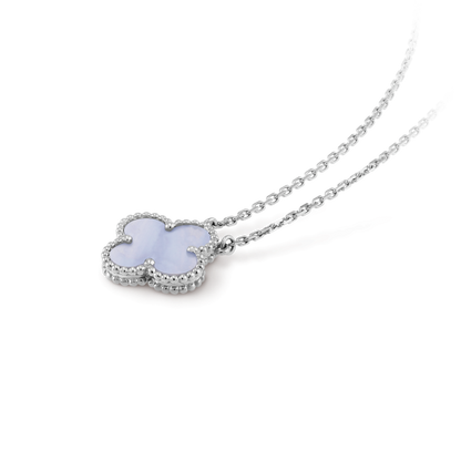 [Sophire Jewelry ]CLOVER 15MM BLUE CHALCEDONY NECKLACE SILVER