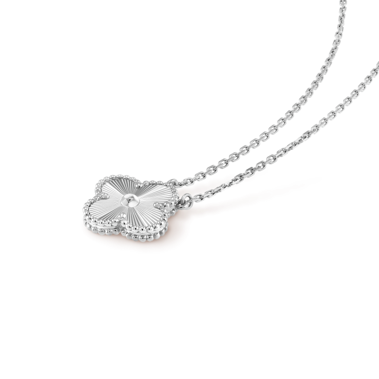 [Sophire Jewelry ]CLOVER 15MM LASER NECKLACE SILVER