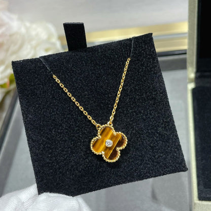 [Sophire Jewelry ]CLOVER 15MM DIAMOND AND YELLOW TIGER'S EYE AGATE necklace