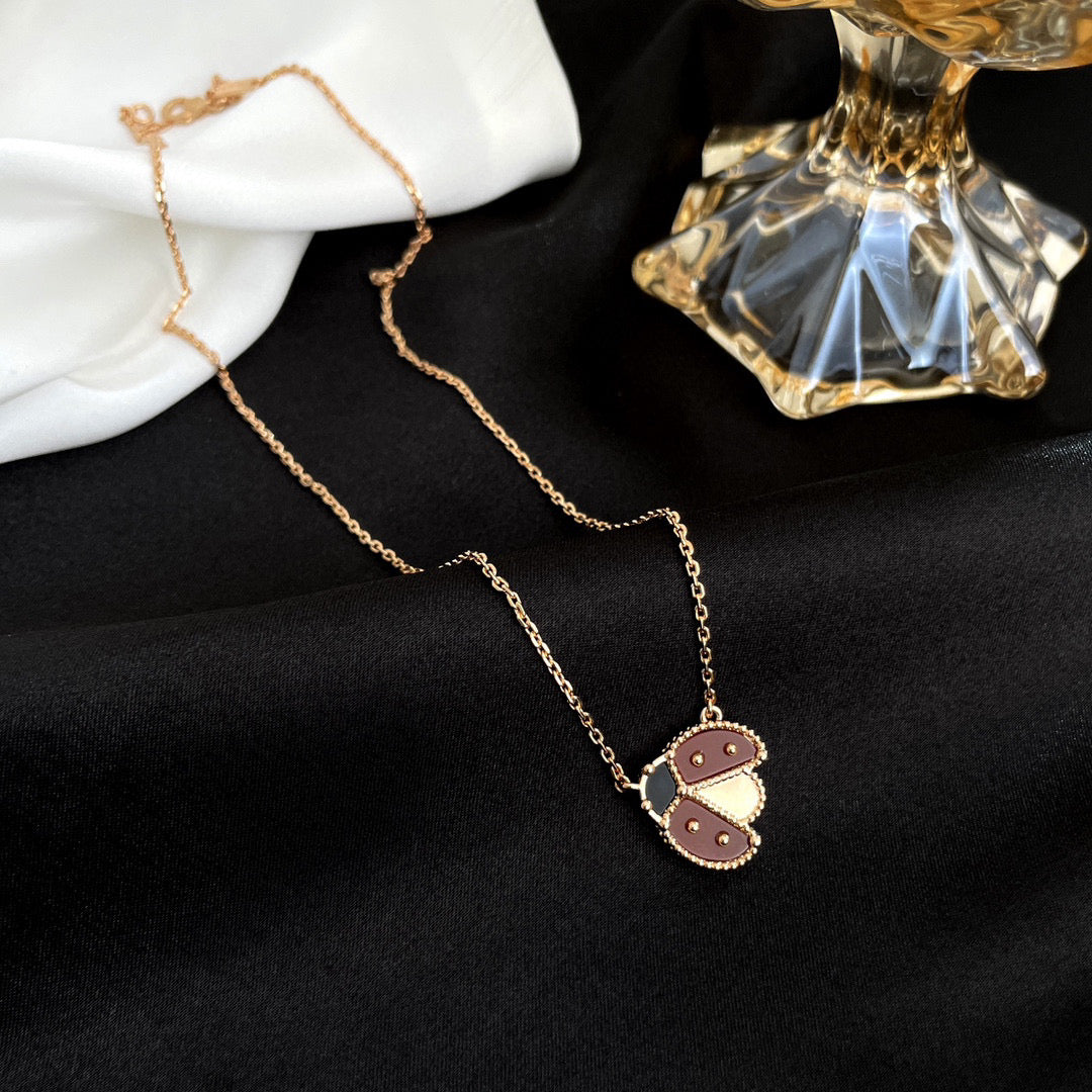 [Sophire Jewelry ]LUCKY  CARNELIANS LADYBUG NECKLACE