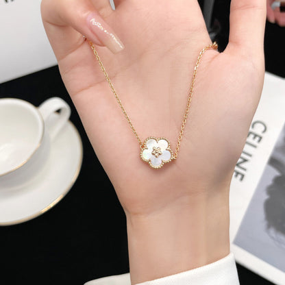 [Sophire Jewelry ]LUCKY  WHITE MOP  PLUM BLOSSOM NECKLACE