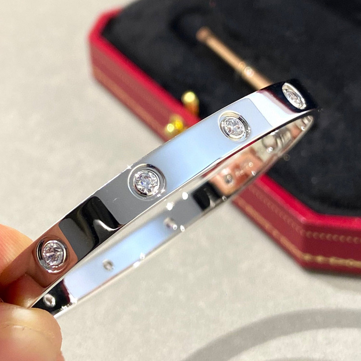 [Sophire Jewelry ]LOVE BRACELET 6.1MM 10 DIAMONDS