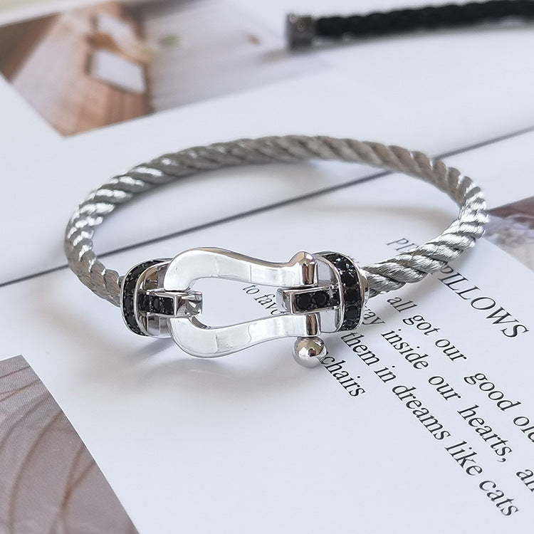 [Sophire Jewelry ]FORCE LARGE HORSESHOE BLACK DIAMOND BRACELET SILVER