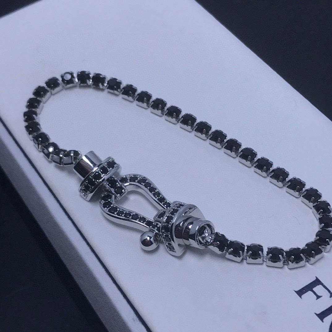 [Sophire Jewelry ]FORCE  LARGE HORSESHOE FULL DIAMOND TENNIS BRACELET