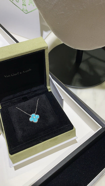[Sophire Jewelry ]CLOVER 15MM DIAMOND SVRES PORCELAIN  NECKLACE SILVER