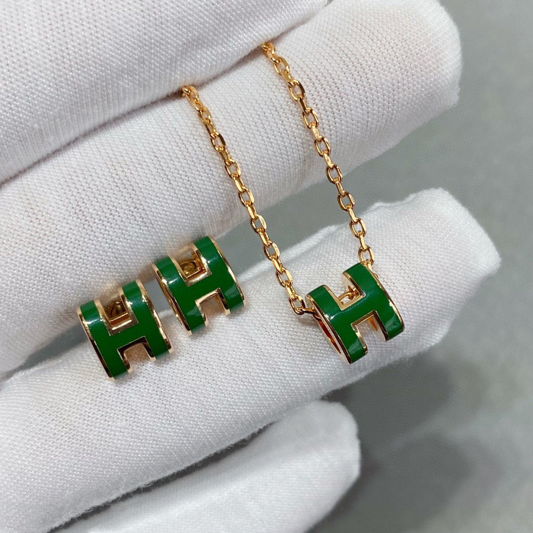 [Sophire Jewelry ]POP H GREEN NECKLACE SILVER AND GOLD