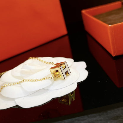 [Sophire Jewelry ]H WHITE SQUARE GOLD NECKLACE