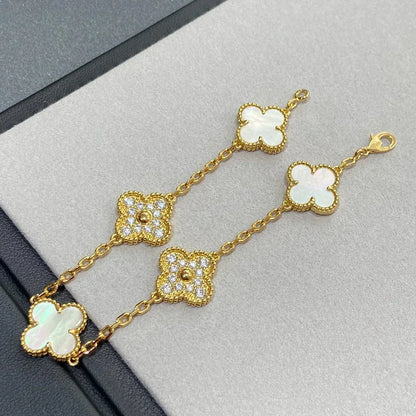 [Sophire Jewelry ]CLOVER WHITE PEARL MOP 5 MOTIF BRACELET COLLECTION