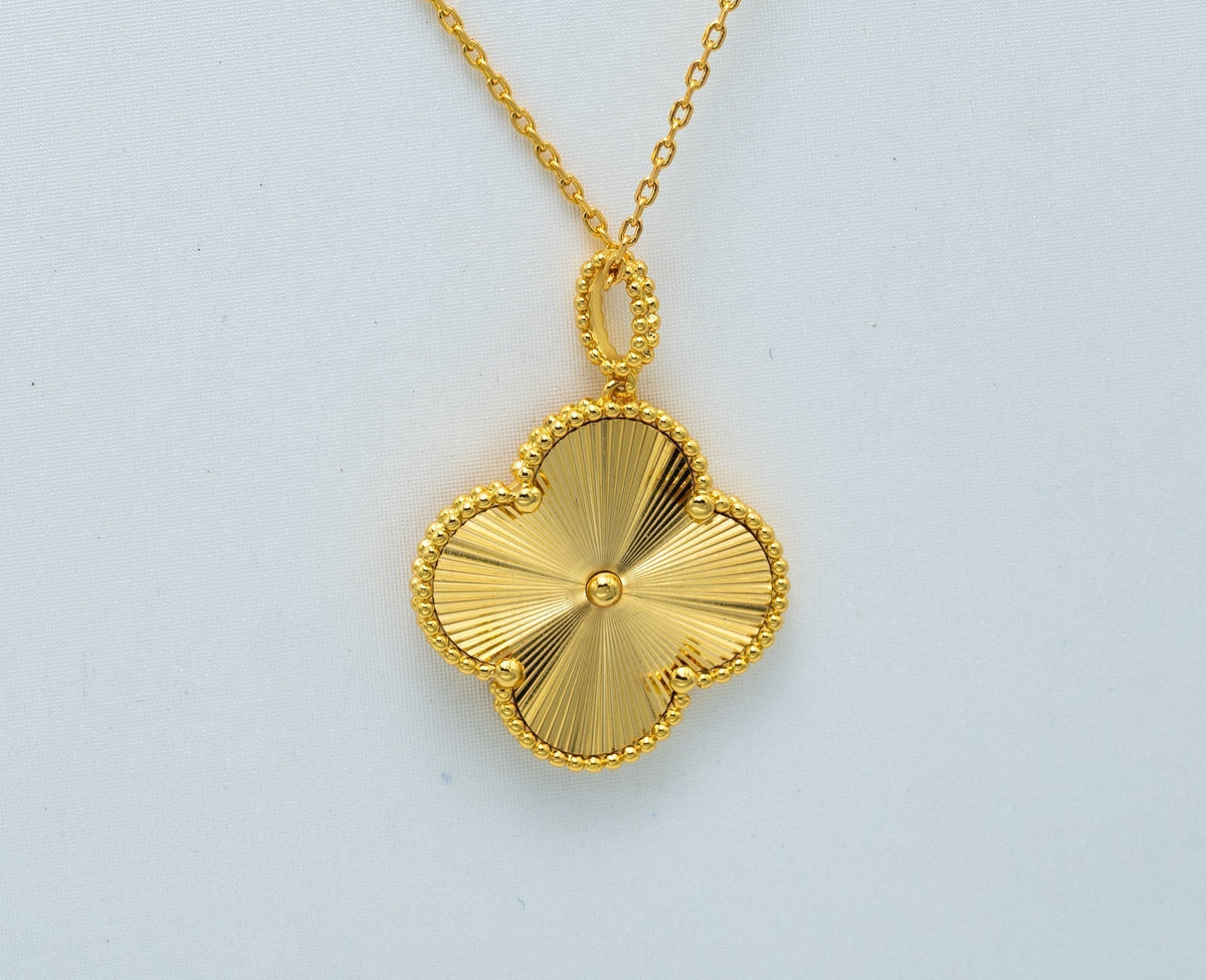 [Sophire Jewelry ]CLOVER 25MM PEDANT NECKLACE GOLD