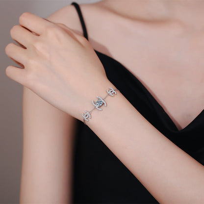 [Sophire]CLASSIC INTERLOCKING MOISSANITE BRACELET