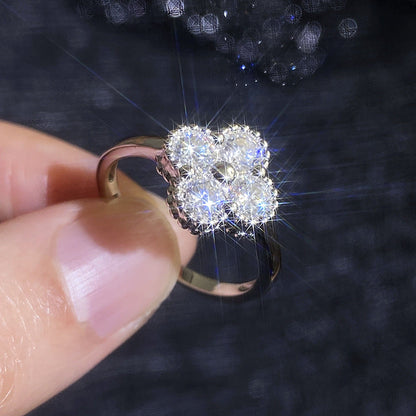 [Sophire]ELEGANT FOUR-LEAF CLOVER MOISSANITE RING