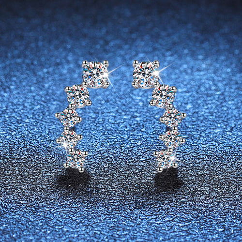 [Sophire]SPARKLING SMILE ARC MOISSANITE STUD EARRINGS