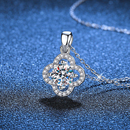 [Sophire]CLASSIC CLOVER MOISSANITE PENDANT NECKLACE