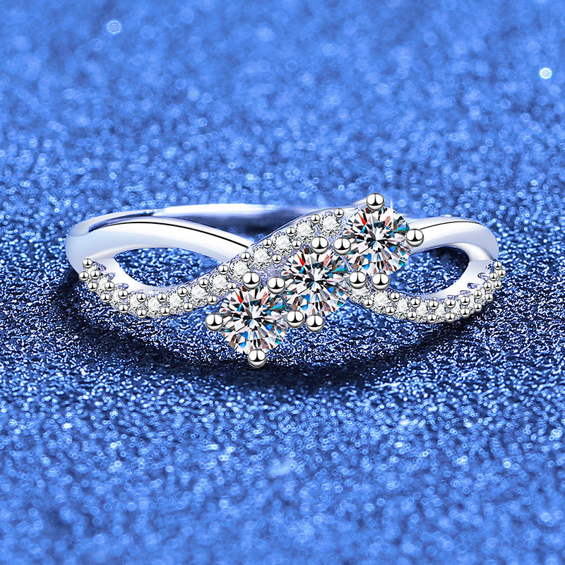 [Sophire]INTERTWINING LOVE MOISSANITE RING