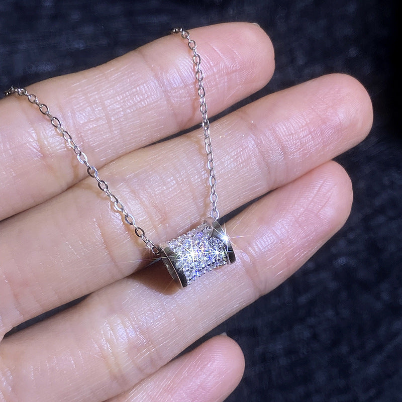 [Sophire]FULL-PAVE "HOURGLASS" MOISSANITE NECKLACE