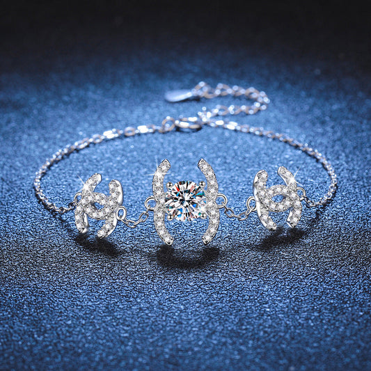 [Sophire]CLASSIC INTERLOCKING MOISSANITE BRACELET