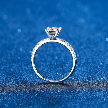 [Sophire]ELEGANT PRINCESS CUT MOISSANITE ENGAGEMENT RING