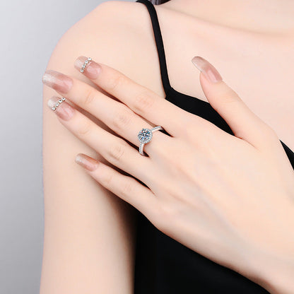 [Sophire]RADIANT ROUND HALO MOISSANITE ENGAGEMENT RING