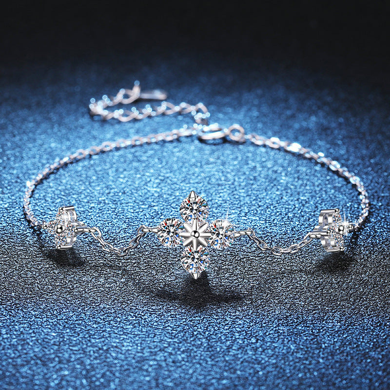 [Sophire]CLOVER LUCKY CHARM MOISSANITE BRACELET