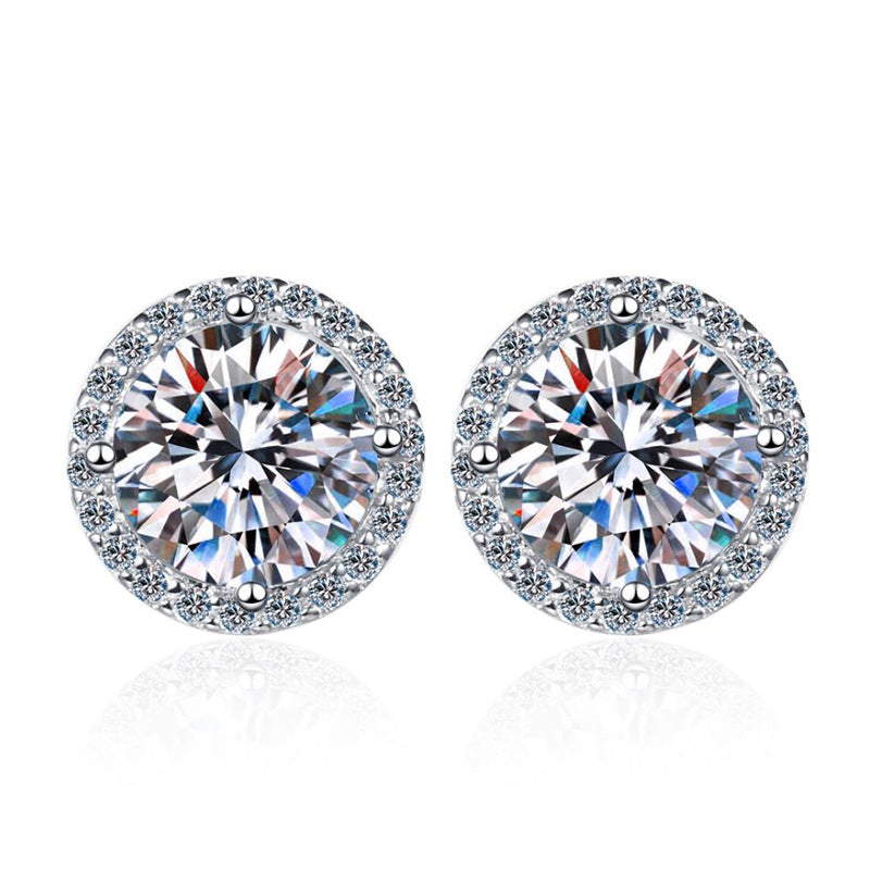 [Sophire]CLASSIC 4-PRONG ROUND MOISSANITE STUD EARRINGS