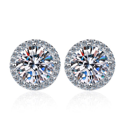 [Sophire]CLASSIC 4-PRONG ROUND MOISSANITE STUD EARRINGS