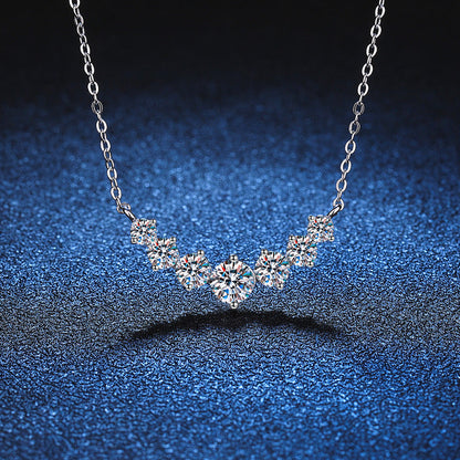 [Sophire]MINIMALIST CURVED SMILE MOISSANITE NECKLACE