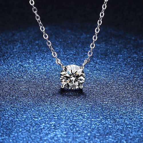 [Sophire]CLASSIC FOUR-PRONG SOLITAIRE MOISSANITE NECKLACE