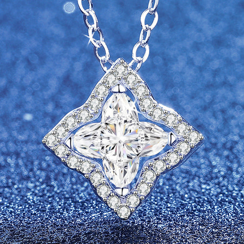 [Sophire]STAR-CLOVER MOISSANITE NECKLACE