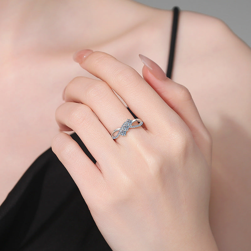[Sophire]INTERTWINING LOVE MOISSANITE RING