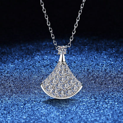 [Sophire]ELEGANT FAN-SHAPED MOISSANITE PENDANT NECKLACE