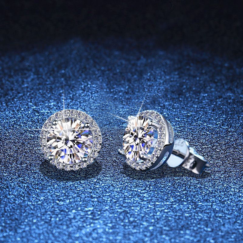 [Sophire]CLASSIC 4-PRONG ROUND MOISSANITE STUD EARRINGS