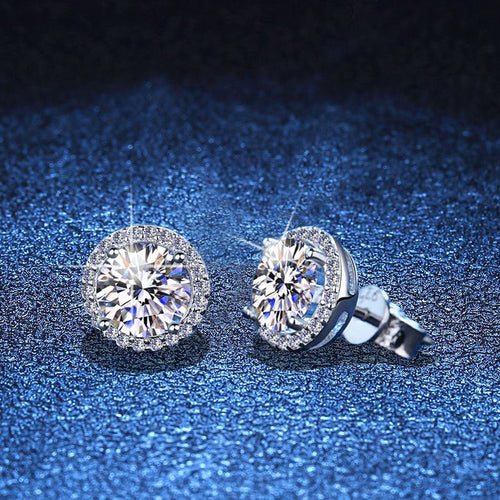 [Sophire]CLASSIC 4-PRONG ROUND MOISSANITE STUD EARRINGS