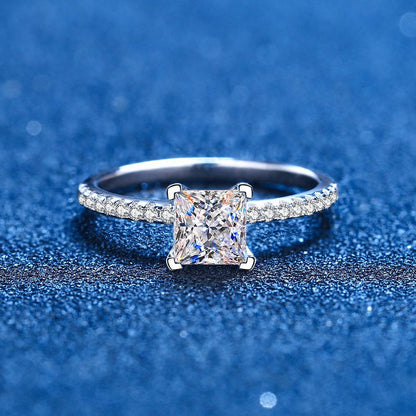 [Sophire]ELEGANT PRINCESS CUT MOISSANITE ENGAGEMENT RING