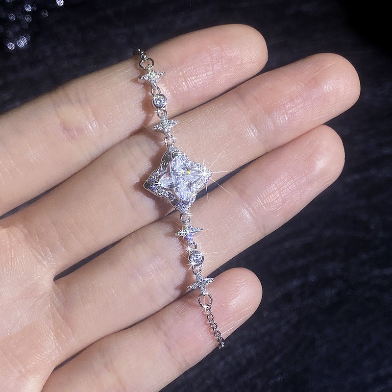 [Sophire]MARQUISE-CLOVER MOISSANITE BRACELET