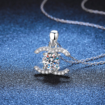 [Sophire]CLASSIC INTERLOCKING MOISSANITE PENDANT NECKLACE