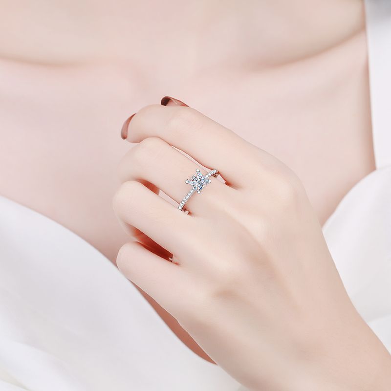 [Sophire]ELEGANT PRINCESS CUT MOISSANITE ENGAGEMENT RING