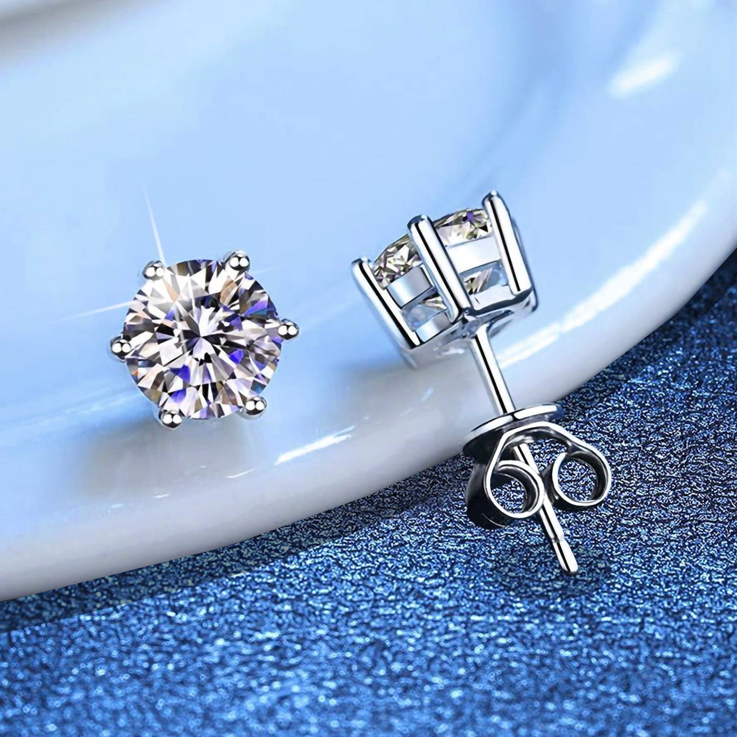 [Sophire]SIX-PRONG MOISSANITE EARRINGS