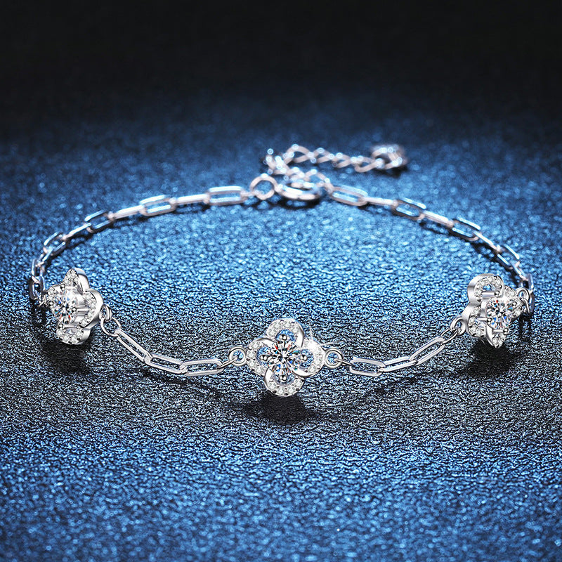 [Sophire]TRIPLE-CLOVER MOISSANITE BRACELET