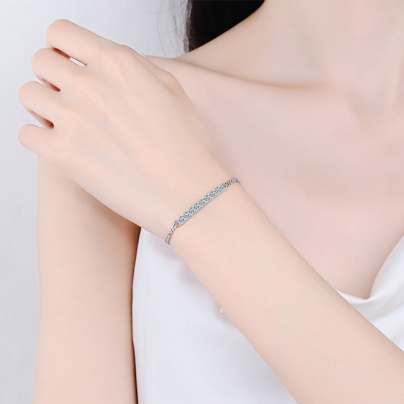 [Sophire]SMILING CURVE MOISSANITE BRACELET