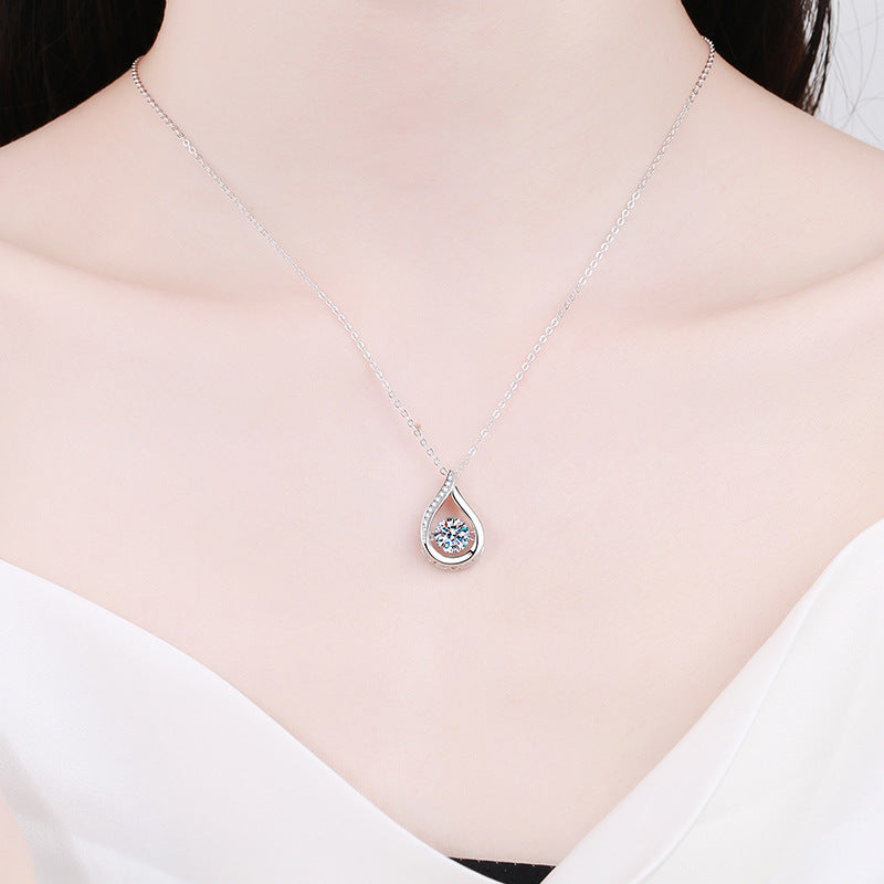 [Sophire]DANCING WATER DROP MOISSANITE NECKLACE