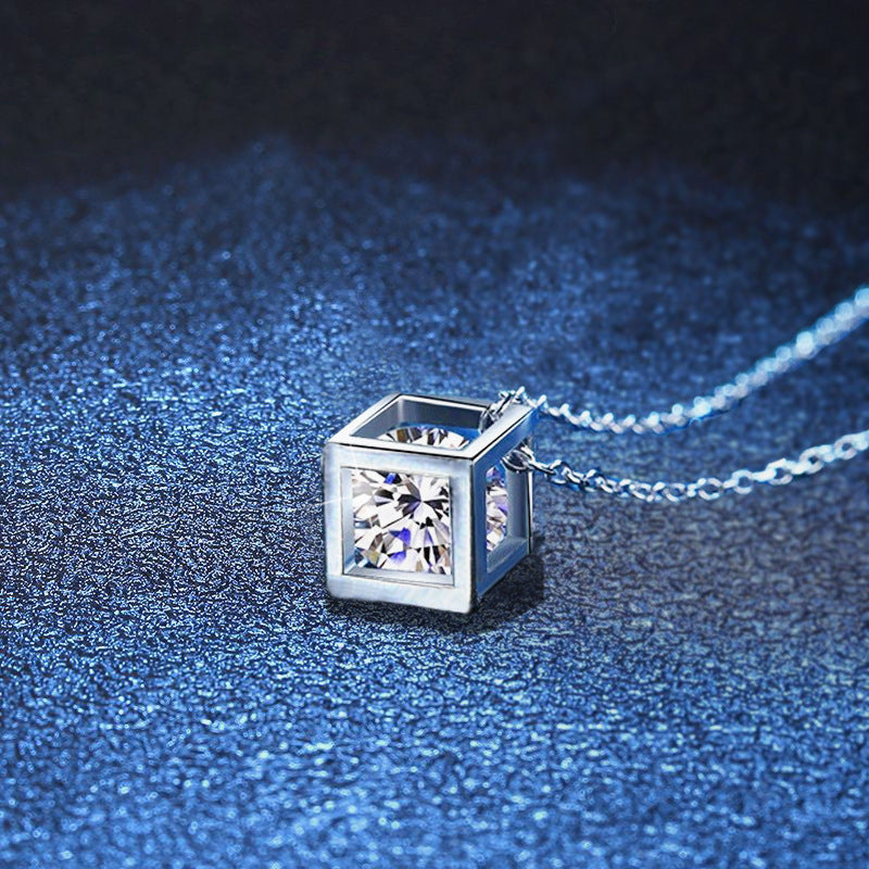 [Sophire]GEOMETRIC SUGAR-CUBE MOISSANITE NECKLACE