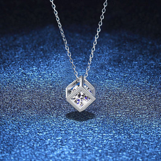 [Sophire]GEOMETRIC SUGAR-CUBE MOISSANITE NECKLACE