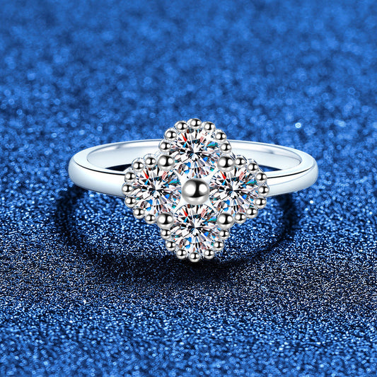 [Sophire]ELEGANT FOUR-LEAF CLOVER MOISSANITE RING